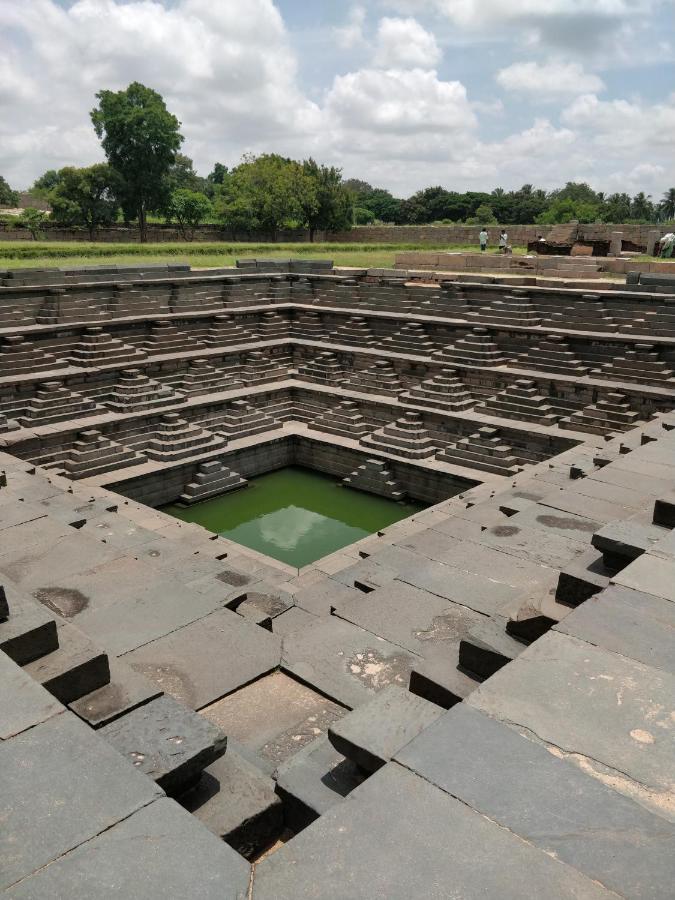 Archana Guest House River View Hampi Exterior foto