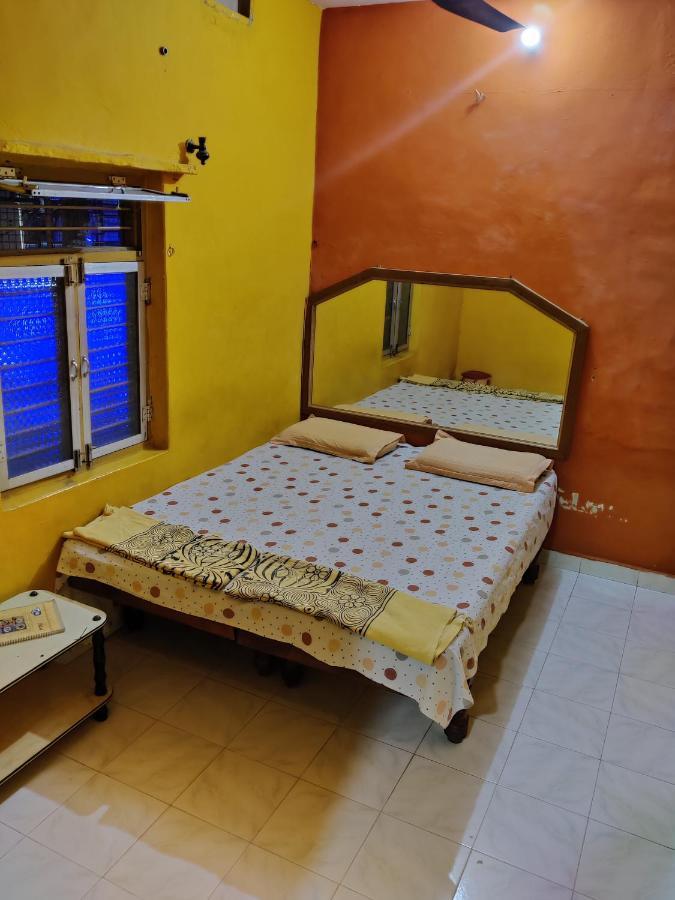 Archana Guest House River View Hampi Exterior foto